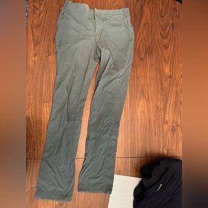 Athleta Cargo Pants Women’s